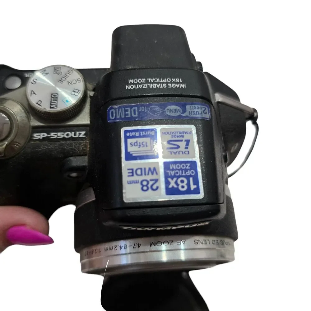 Olympus SP-550UZ 7.1MP Digital Camera 18x Zoom Image Stabilization Black